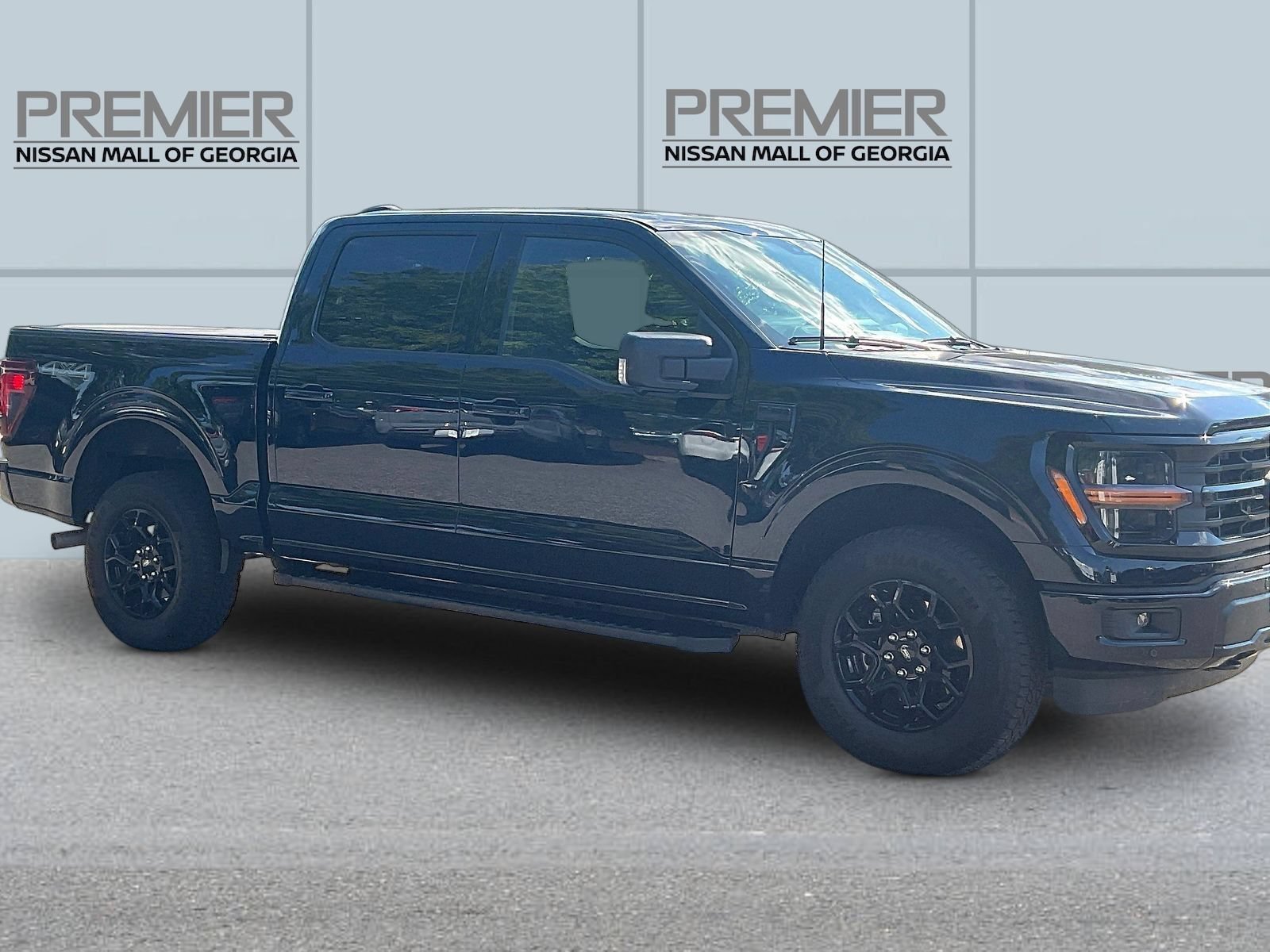 Used 2026 Ford F150 XLT w/ Equipment Group 302A MID AWD/4WD image 3