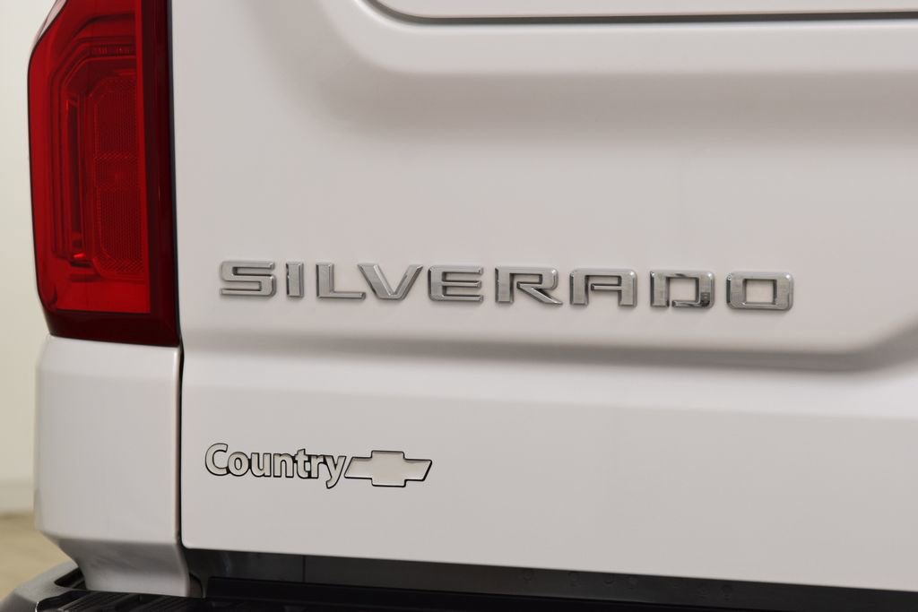 Used 2024 Chevrolet Silverado 1500 High Country w/ High Country Premium Package image 24