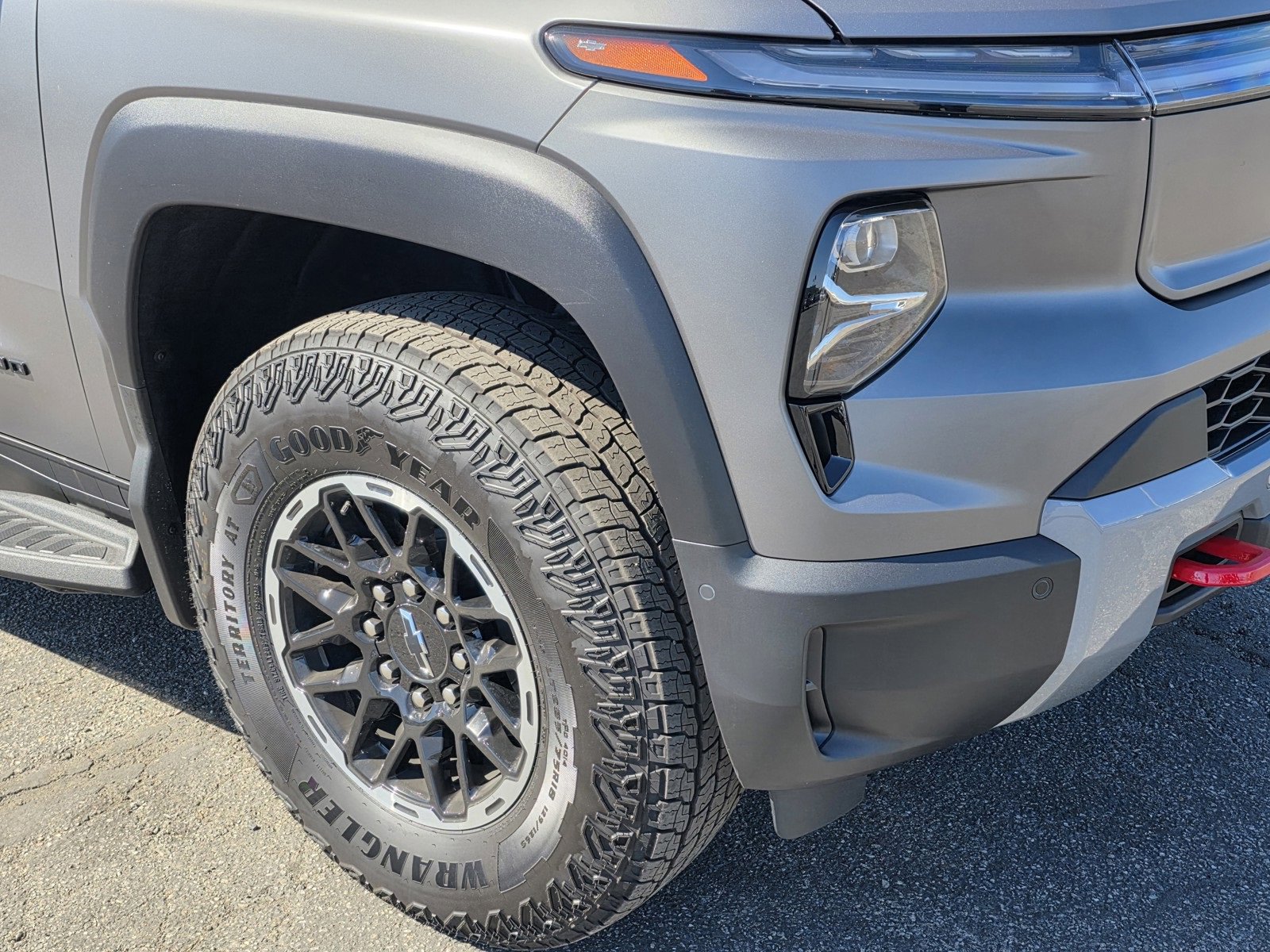 New 2026 Chevrolet Silverado EV Trail Boss image 10