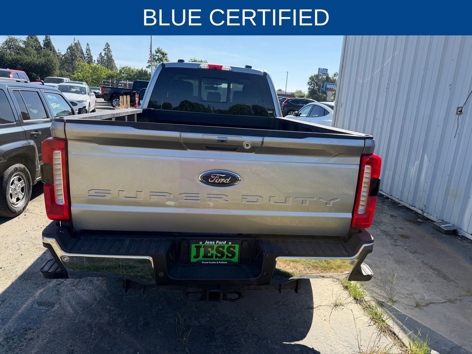 Used 2024 Ford F350 Lariat image 4