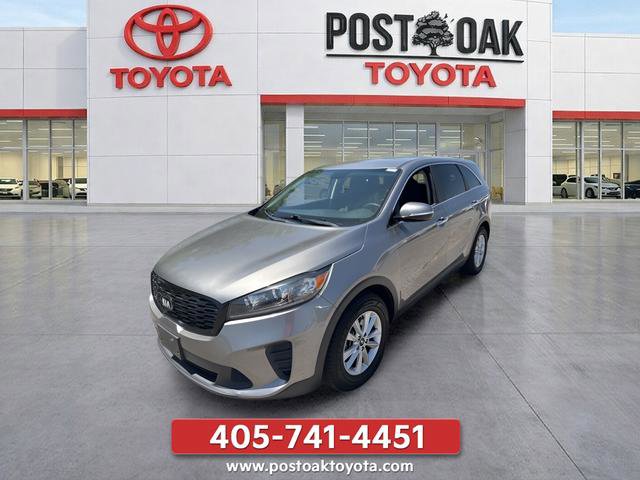Used 2019 Kia Sorento FWD V6 image 1