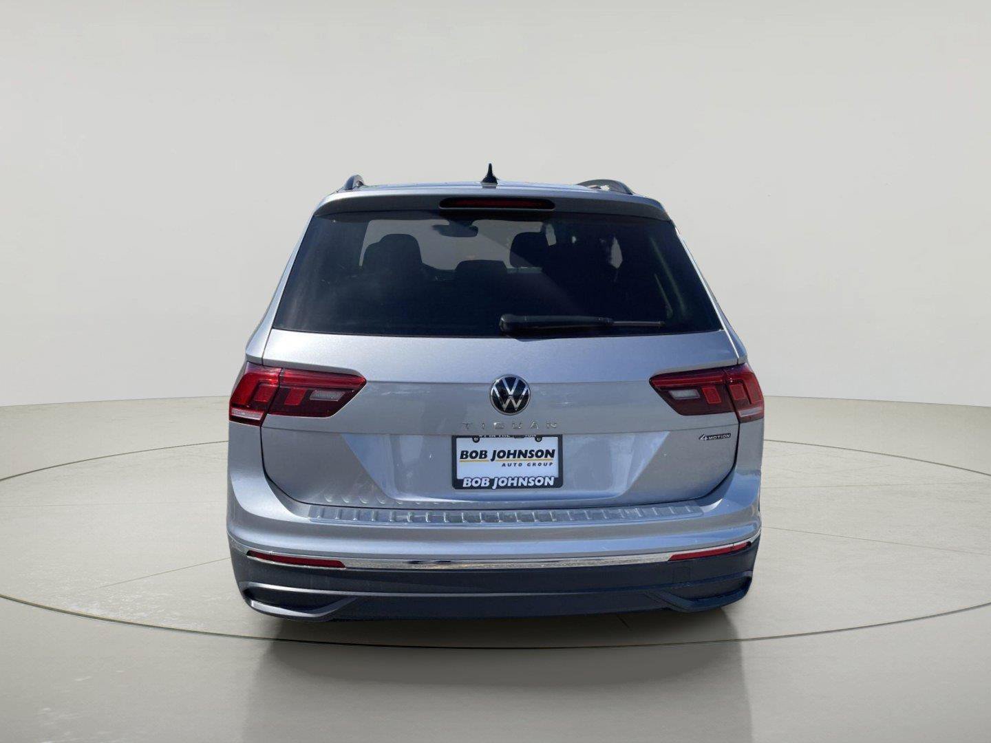 Used 2024 Volkswagen Tiguan S AWD/4WD image 6