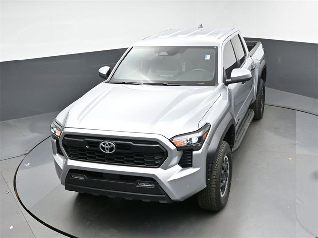 Used 2024 Toyota Tacoma TRD Off-Road image 38