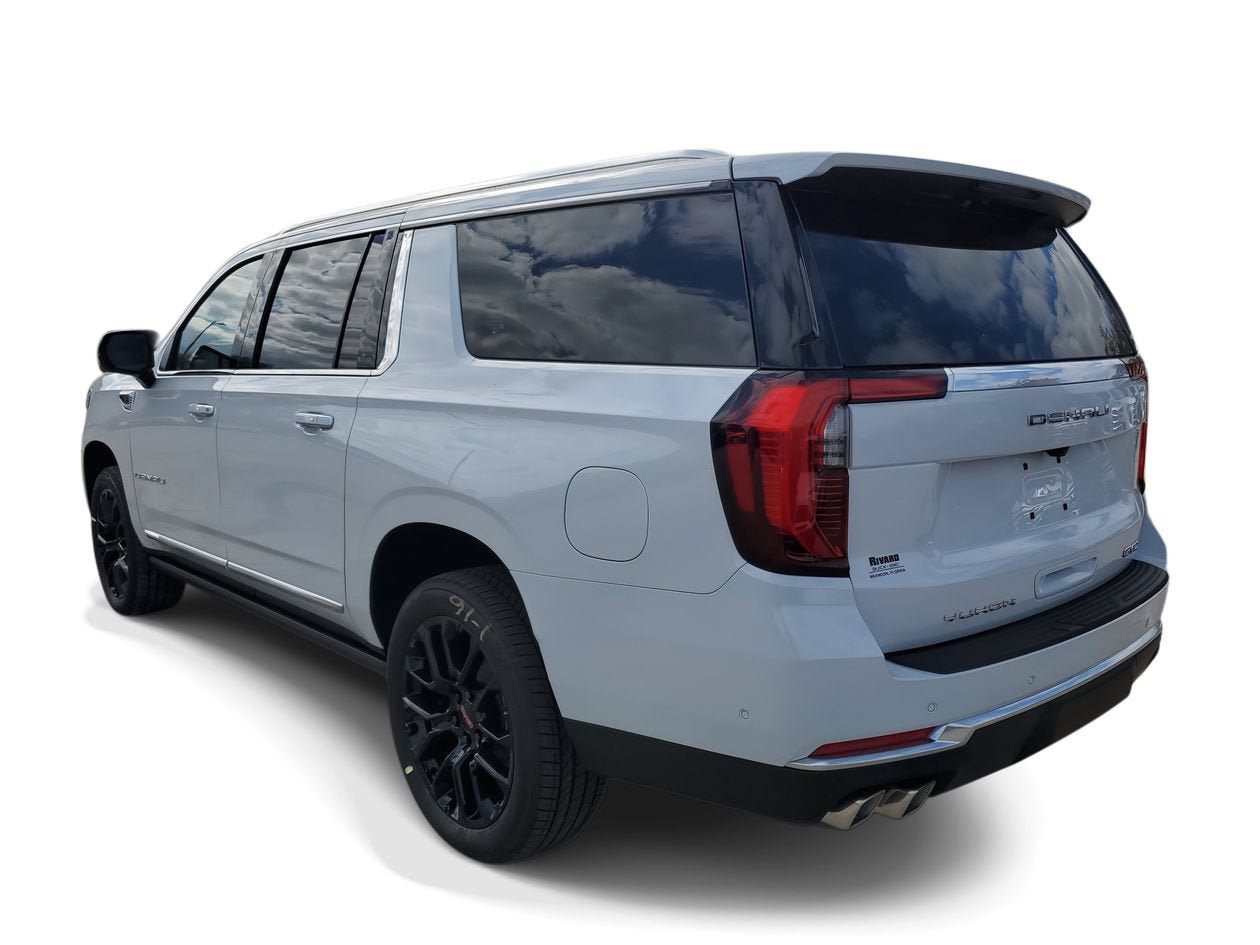 New 2026 GMC Yukon XL Denali w/ Sun & Power Step Package AWD/4WD image 4