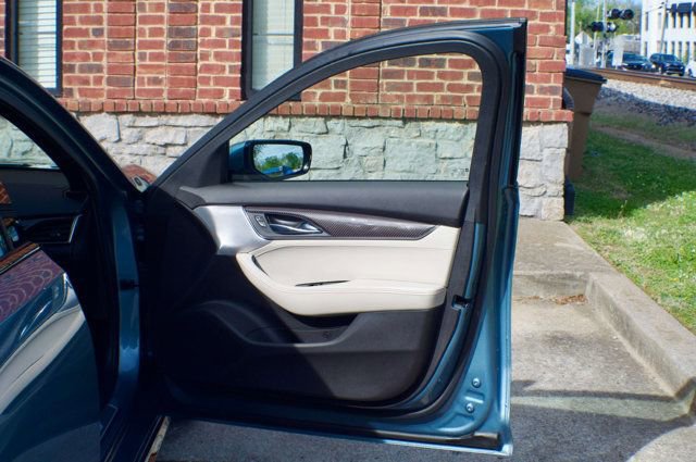 Used 2023 Cadillac CT5 V w/ Premium Package RWD image 47