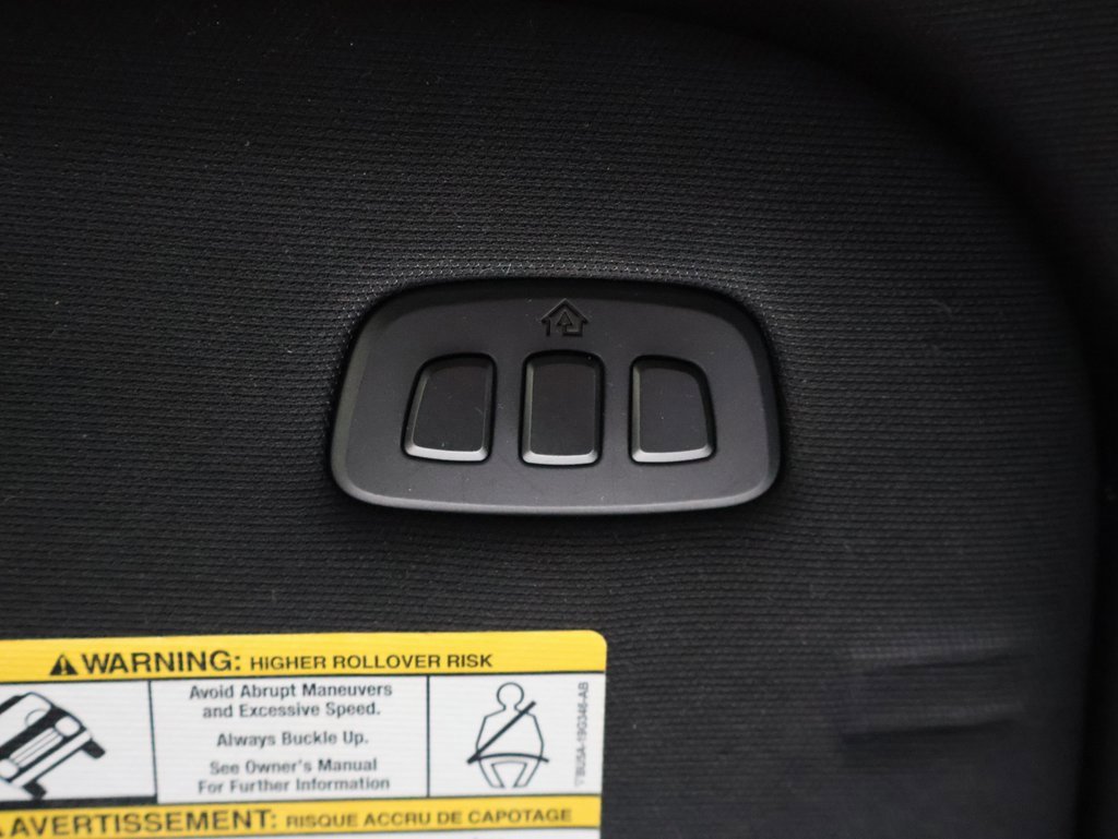 Used 2023 Ford F250 Platinum w/ FX4 Off-Road Package image 25