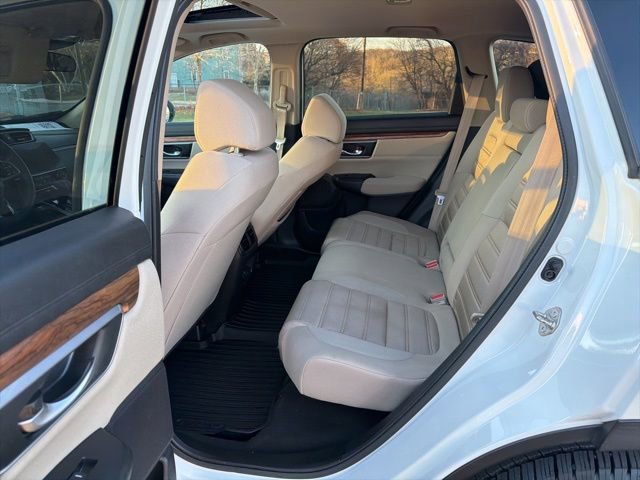 Used 2017 Honda CR-V EX image 16