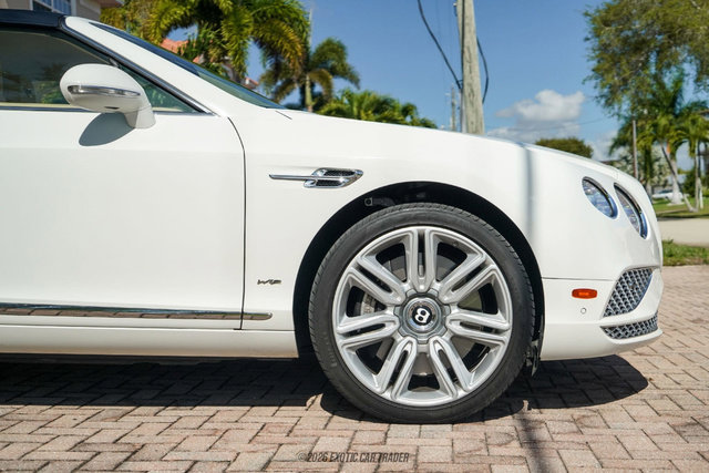 Used 2016 Bentley Continental GT image 11