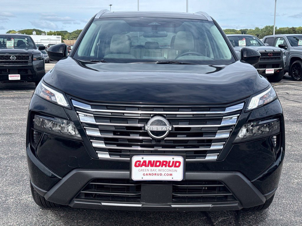 Certified 2026 Nissan Rogue SV w/ SV Premium Package AWD/4WD image 3