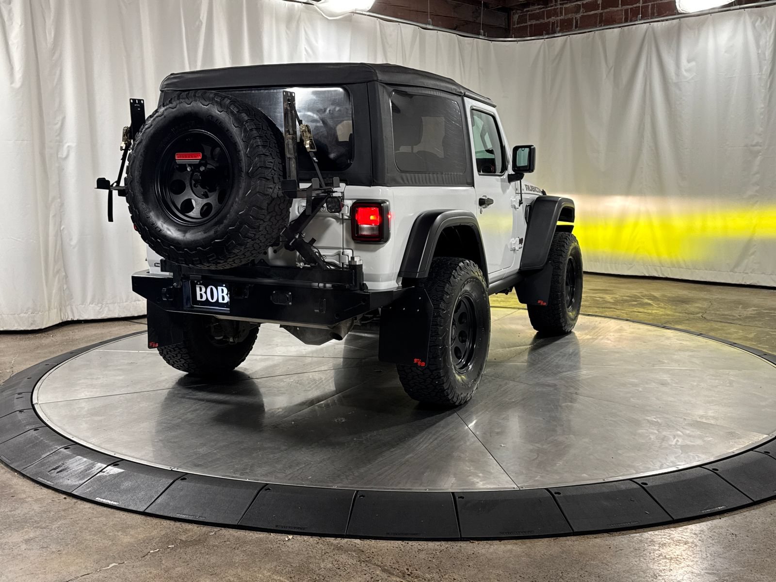 Used 2020 Jeep Wrangler Rubicon AWD/4WD image 8