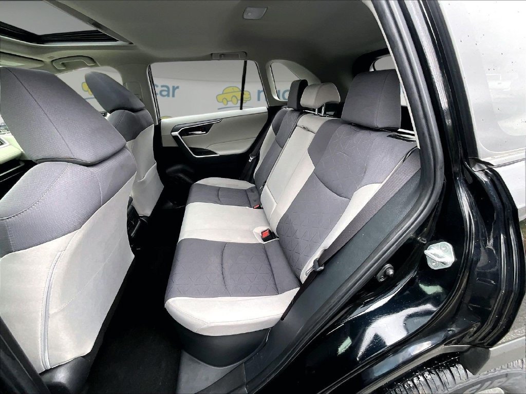Used 2024 Toyota RAV4 XLE w/ Convenience Package AWD/4WD image 15