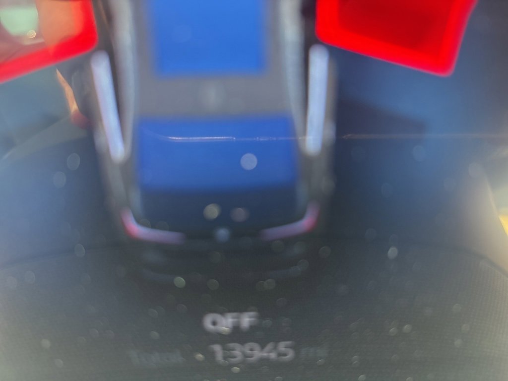 Used 2024 BMW i7 xDrive60 w/ Executive Package image 2