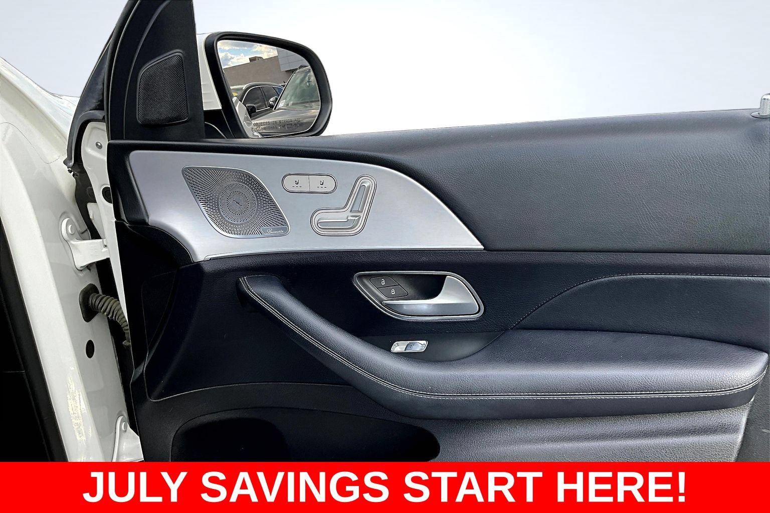 Used 2020 Mercedes-Benz GLE 350 4MATIC w/ Premium Package image 34