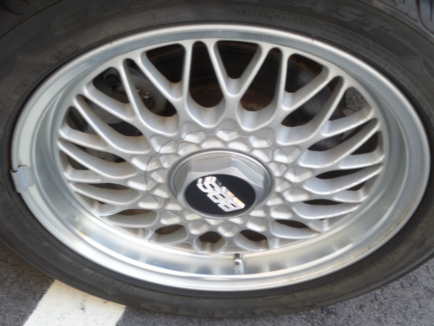 Used 1995 MAZDA MX-5 Miata RWD image 15