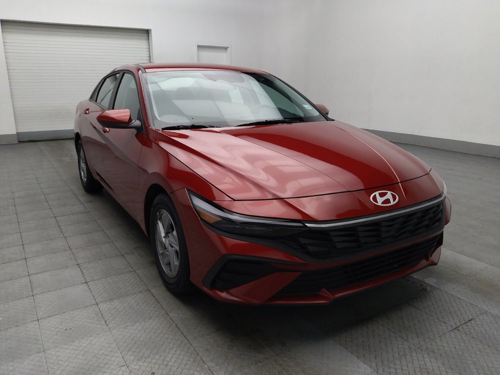 Used 2025 Hyundai Elantra SE image 13