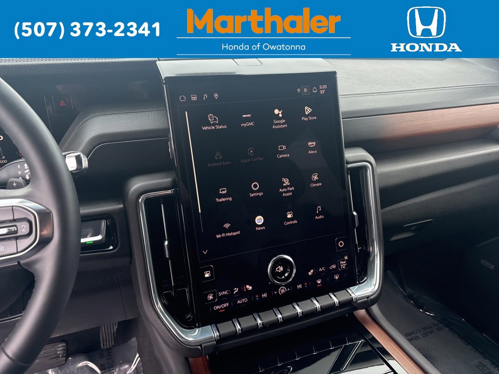 Used 2025 GMC Yukon XL Denali image 27