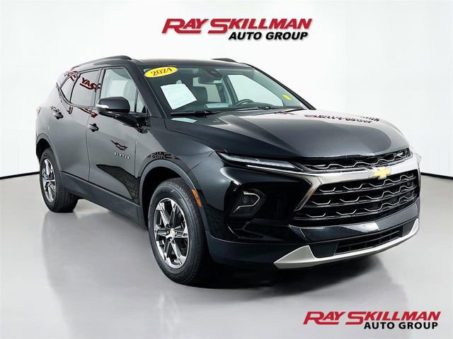 Used 2024 Chevrolet Blazer LT image 1