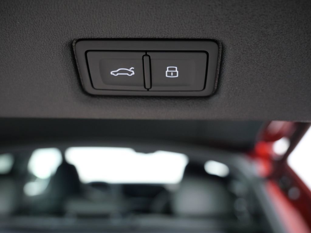 New 2026 Audi SQ5 Premium Plus AWD/4WD image 28