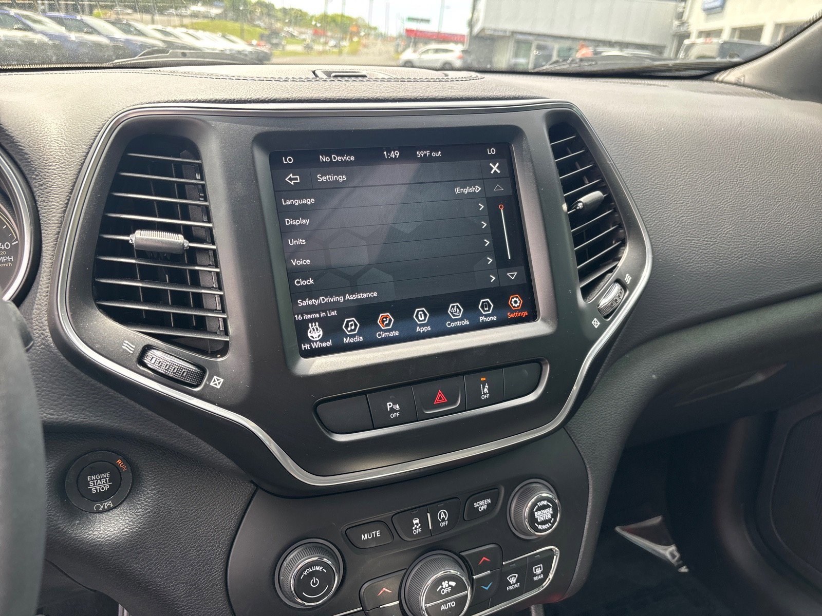 Used 2021 Jeep Cherokee Latitude Lux 80th Anniv w/ Quick Order Package 26U 80TH FWD image 17