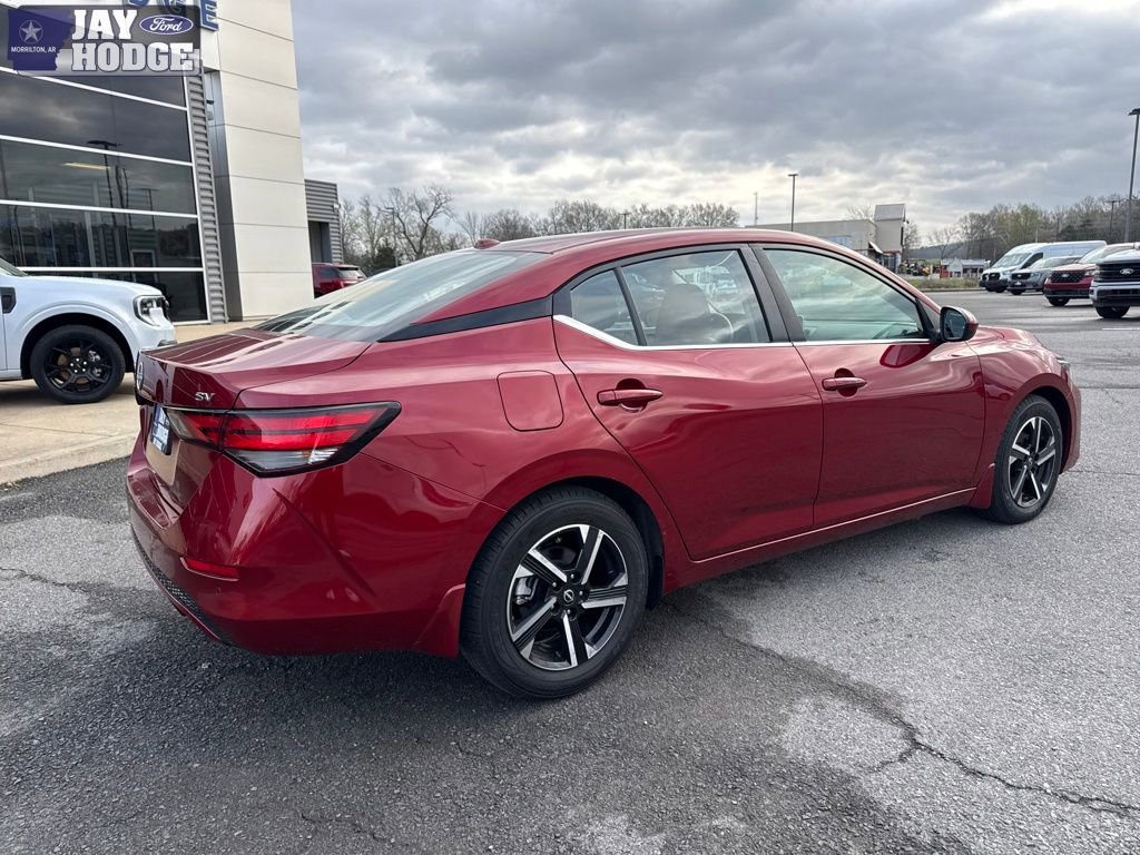 Used 2024 Nissan Sentra SV w/ Lighting Package image 6