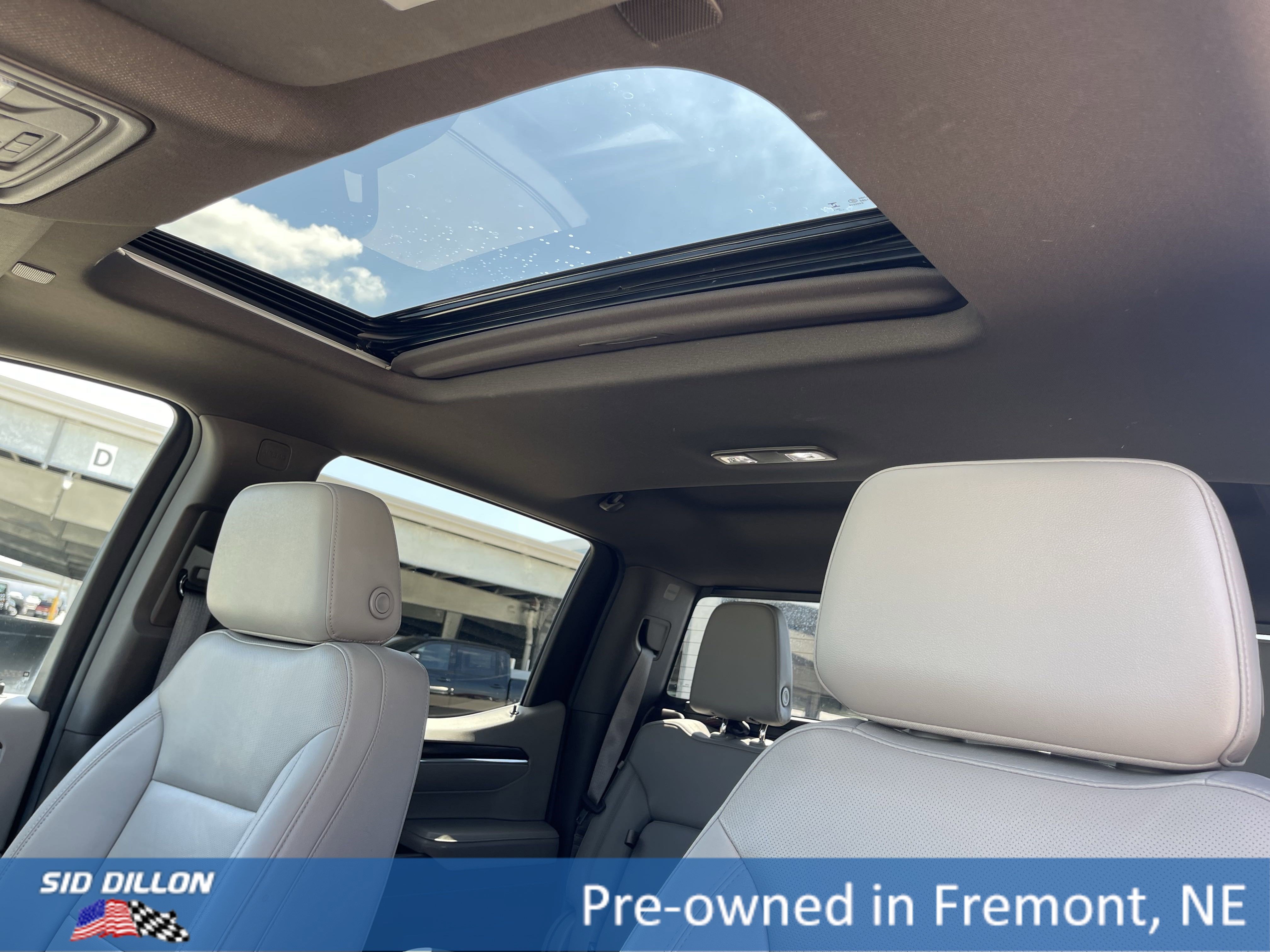 Used 2024 GMC Sierra 1500 SLT w/ SLT Premium Plus Package image 8