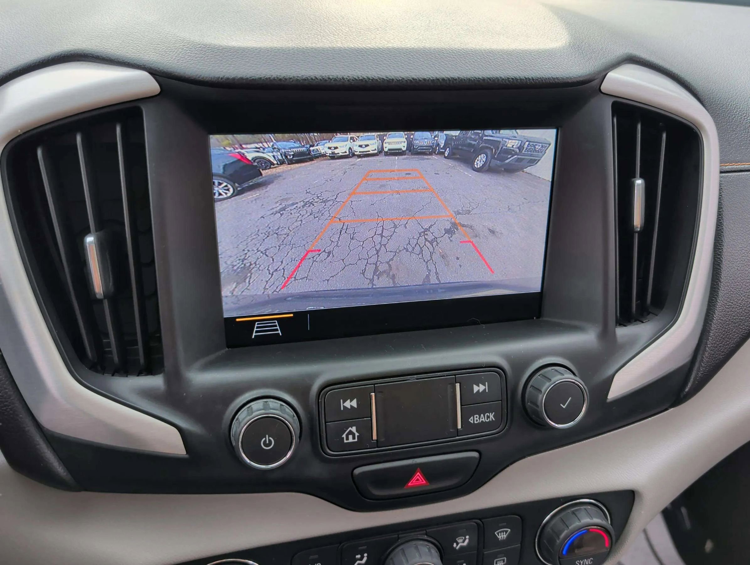 Used 2019 GMC Terrain SLT w/ Infotainment Package II image 27