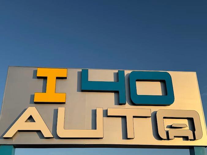 Used 2020 Chevrolet Colorado LT w/ Safety Package image 3