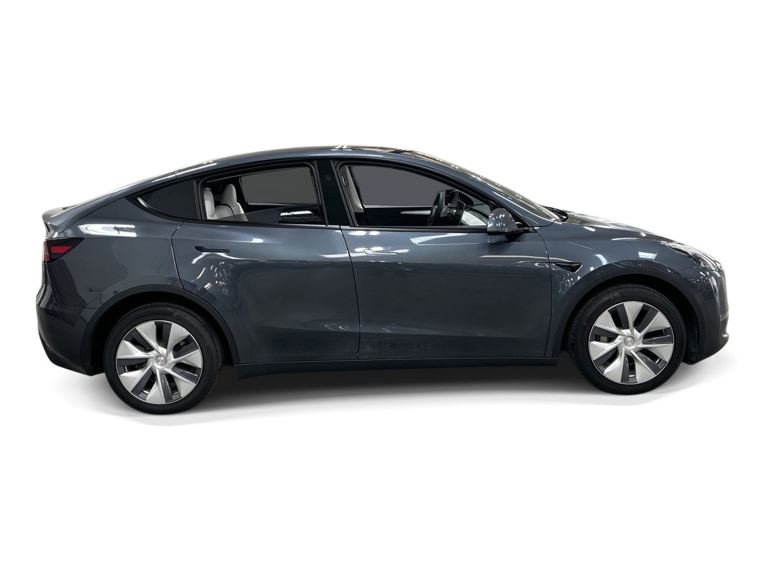 Certified 2023 Tesla Model Y Long Range AWD/4WD image 7