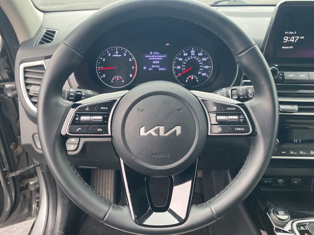 Used 2023 Kia Seltos EX image 15