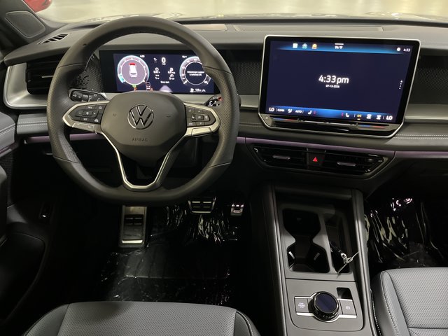 New 2026 Volkswagen Tiguan SE R-Line AWD/4WD image 28
