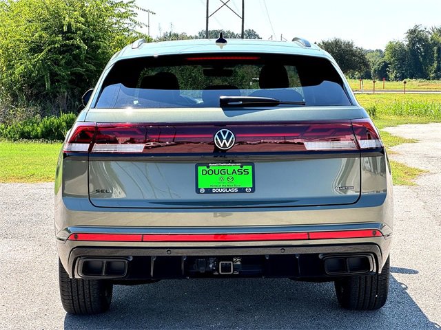 New 2026 Volkswagen Atlas Cross Sport SEL R-Line image 7