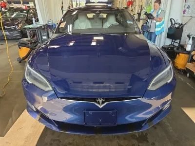 Used 2016 Tesla Model S 60D AWD/4WD image 4