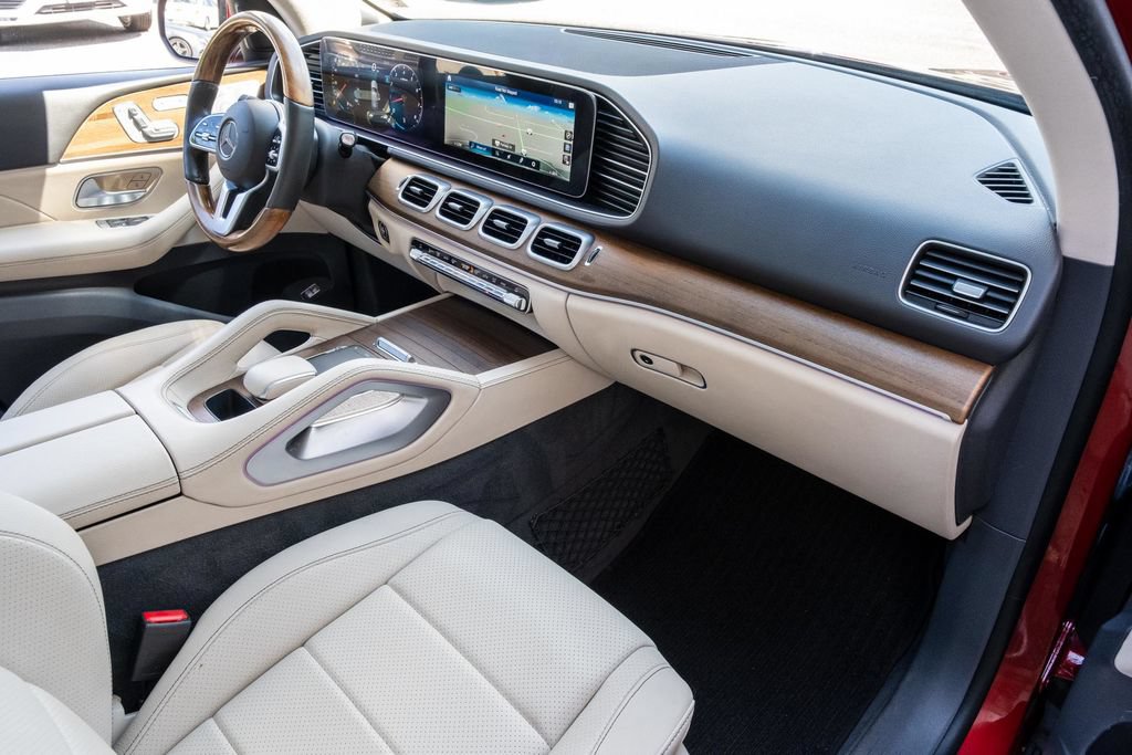 Used 2020 Mercedes-Benz GLE 350 4MATIC image 29