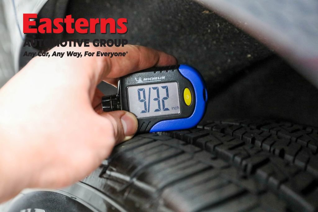 Used 2023 Volvo XC60 B5 Core image 26