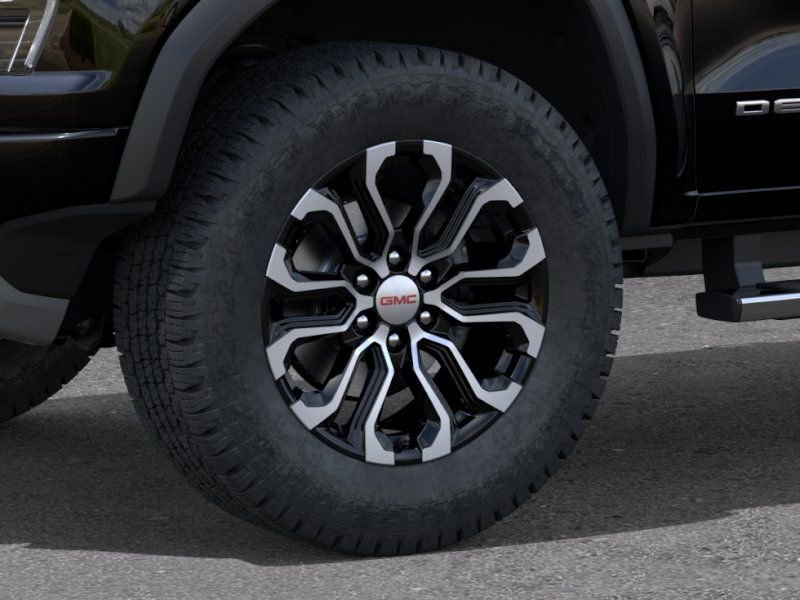 New 2026 GMC Canyon Denali image 9