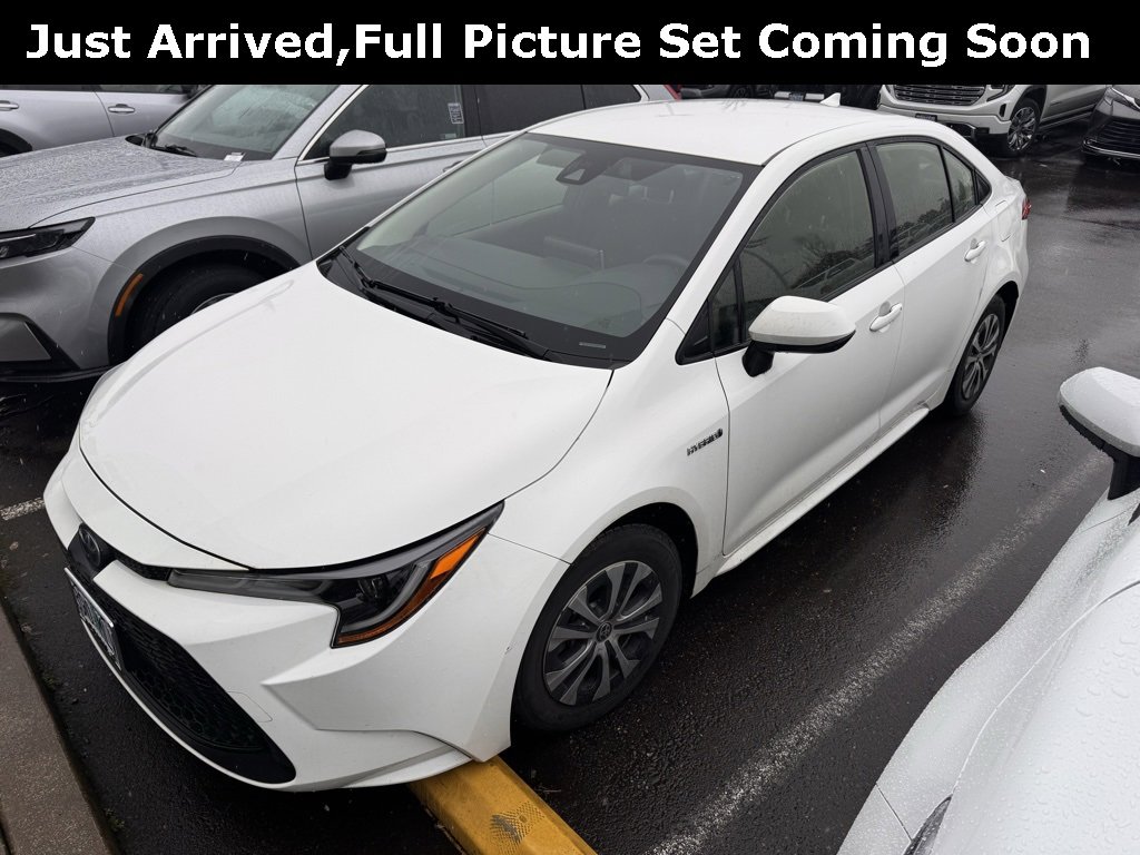 Certified 2021 Toyota Corolla LE image 1