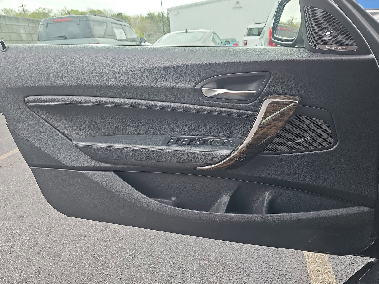 Used 2016 BMW 228i xDrive Convertible image 27