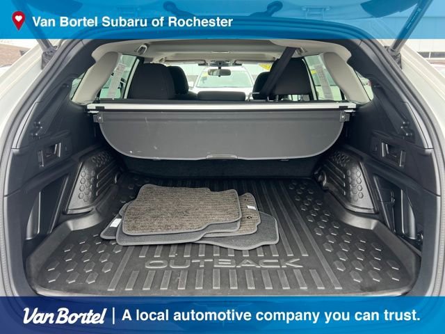 Used 2023 Subaru Outback Premium image 25