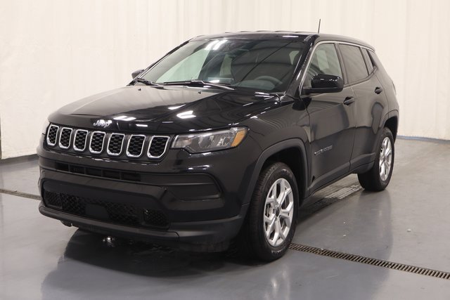 New 2025 Jeep Compass Sport image 6
