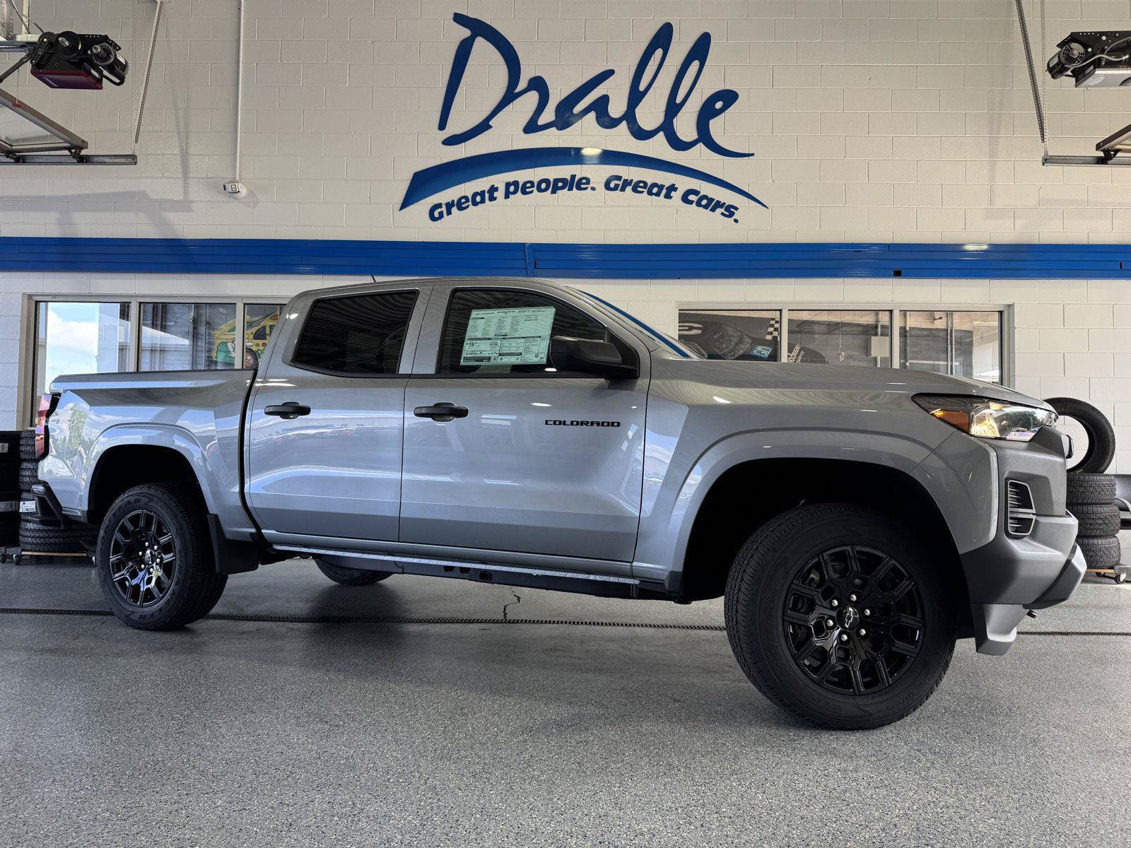 New 2026 Chevrolet Colorado W/T w/ WT Custom Package AWD/4WD image 1