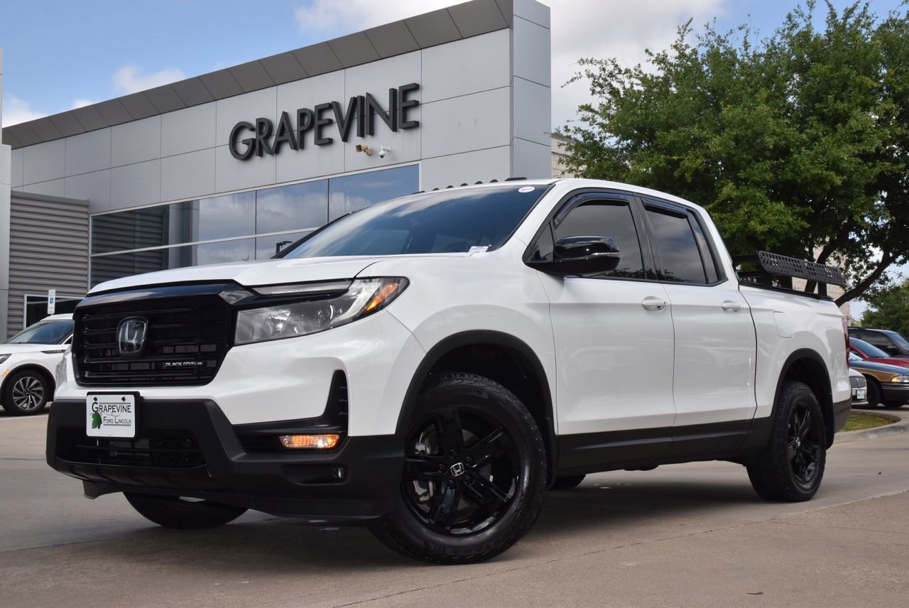 Used 2022 Honda Ridgeline Black Edition image 2
