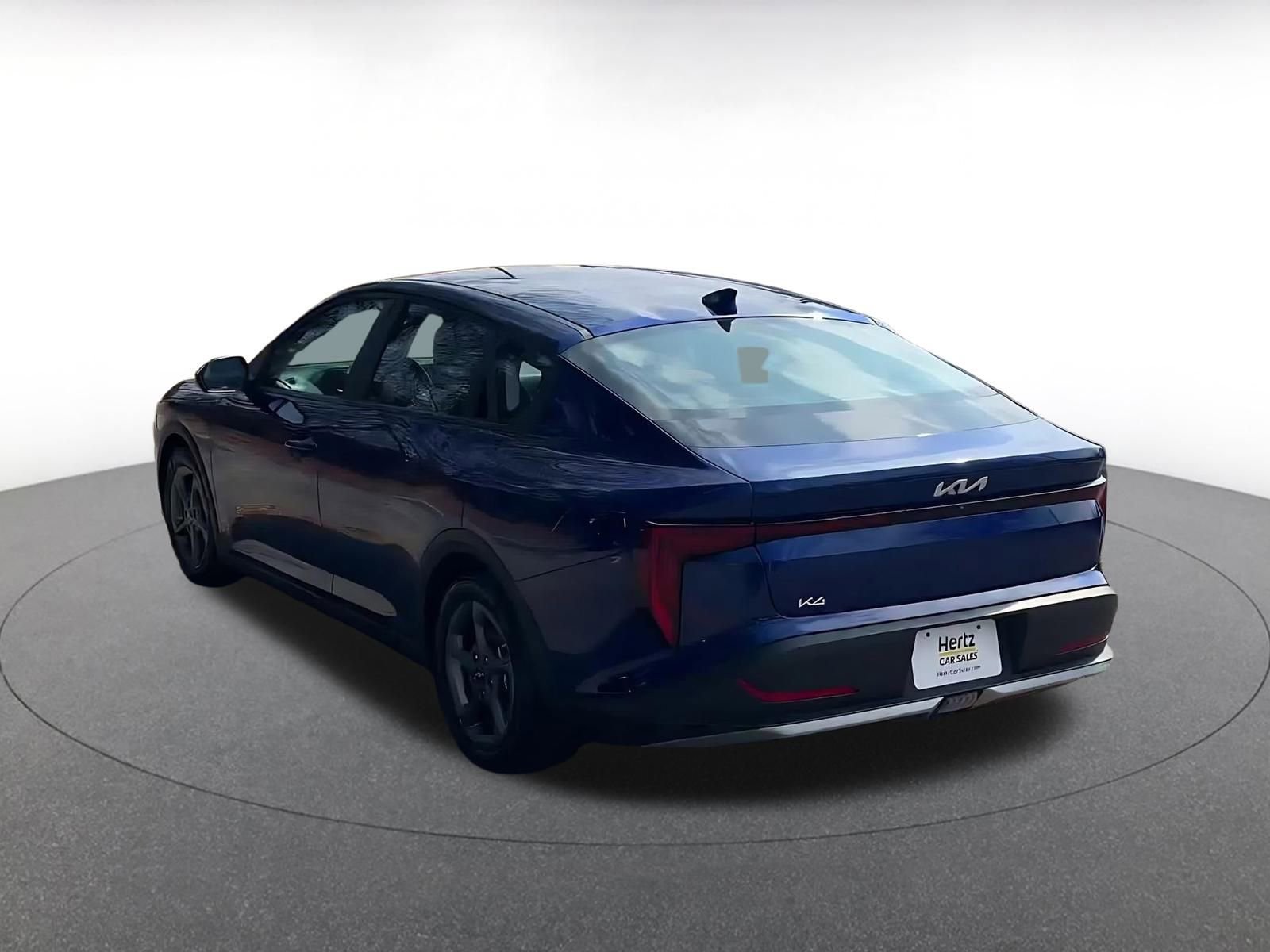 Used 2025 Kia K4 LXS image 11