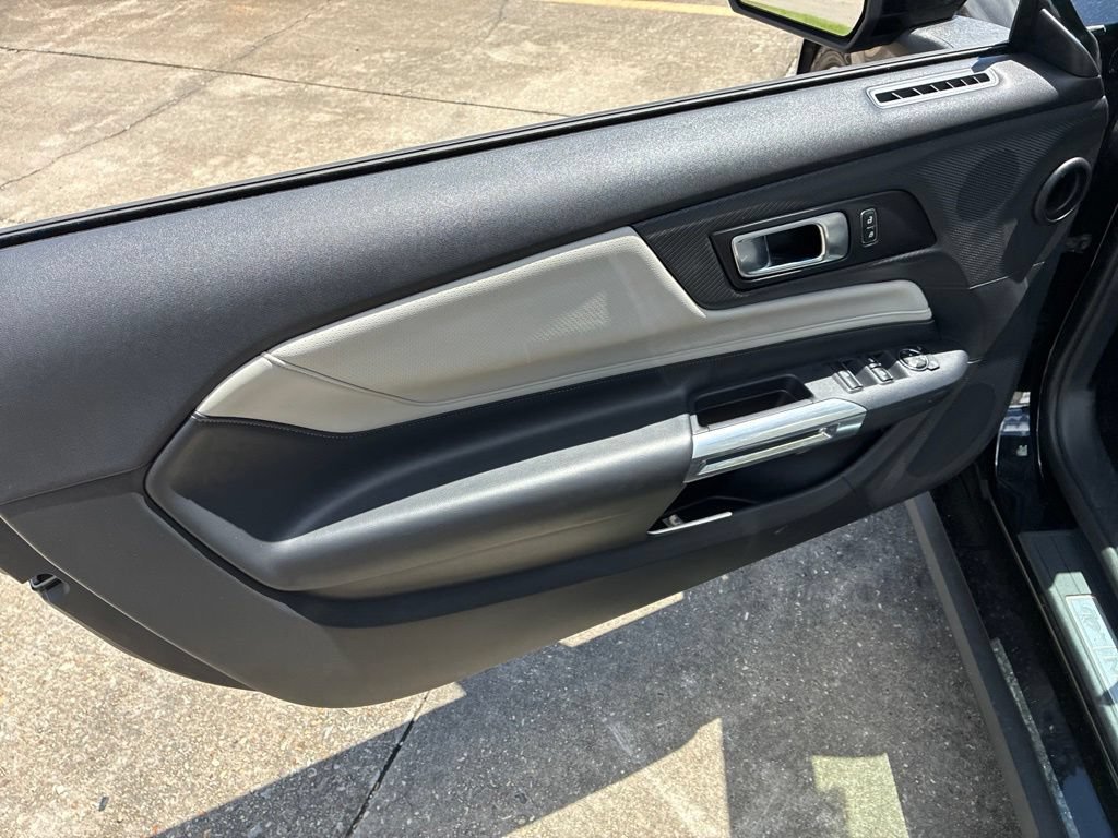 Used 2024 Ford Mustang Premium RWD image 13