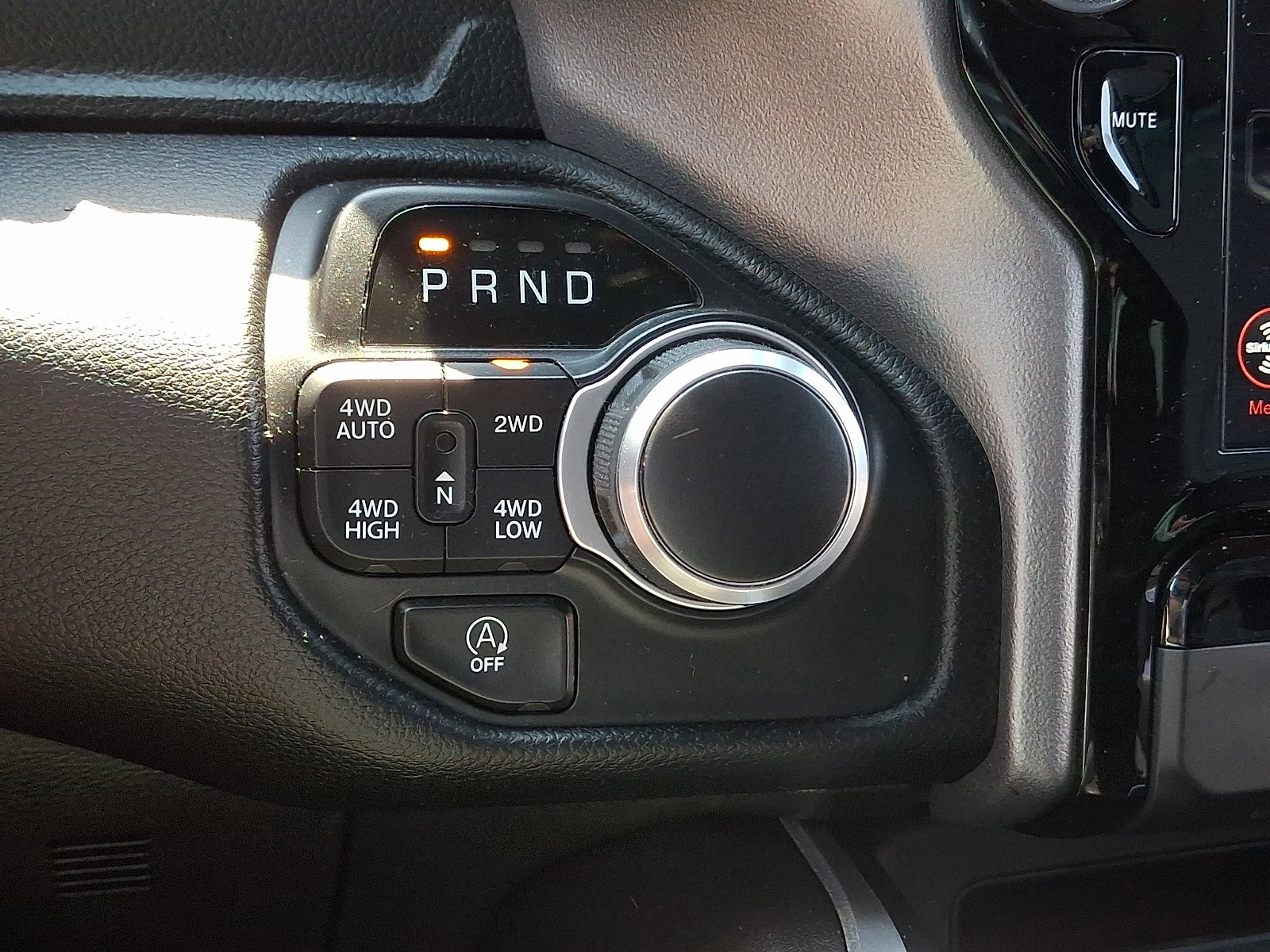 Used 2020 RAM 1500 Big Horn AWD/4WD image 21