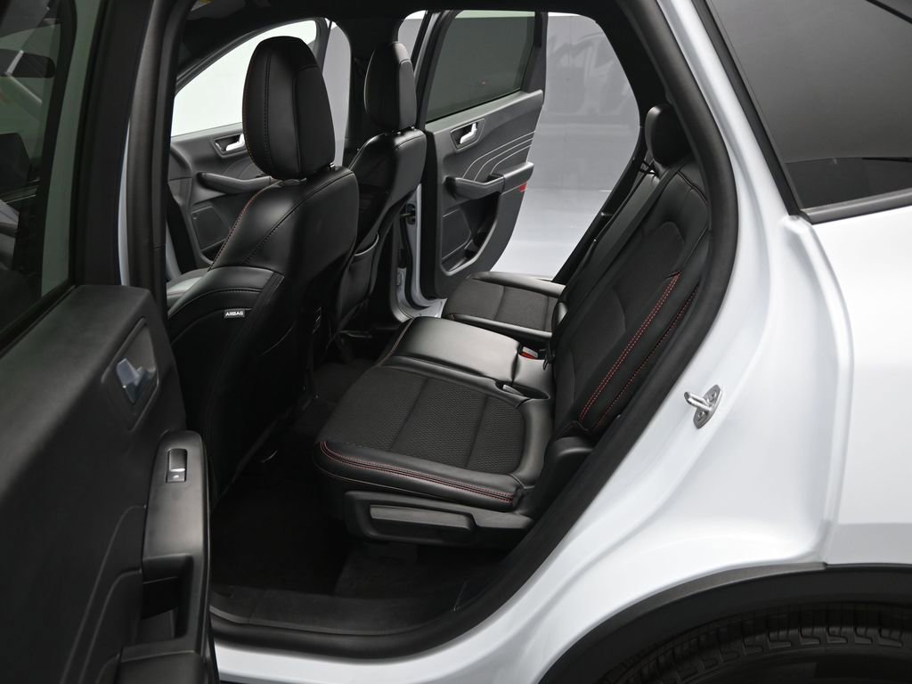 Certified 2025 Ford Escape ST-Line AWD/4WD image 20