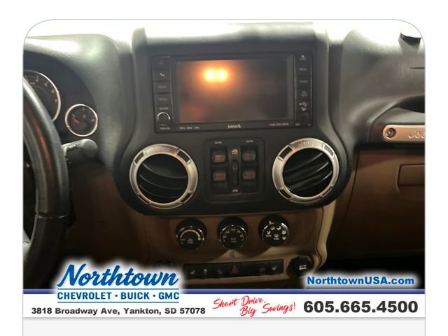 Used 2011 Jeep Wrangler Unlimited Sahara w/ Dual Top Group image 17