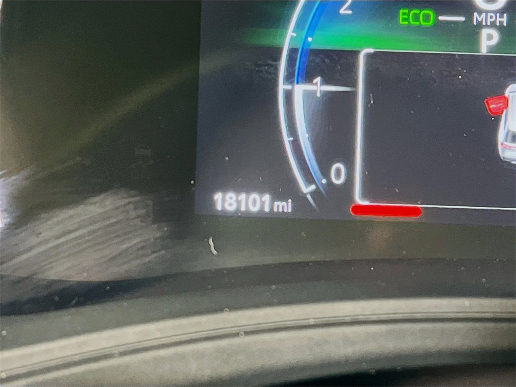 Certified 2025 Toyota Grand Highlander AWD image 12