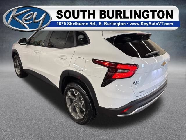 New 2026 Chevrolet Trax LT FWD image 5