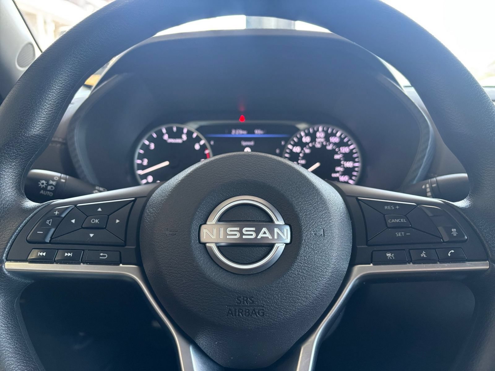 Used 2025 Nissan Sentra SV FWD image 26
