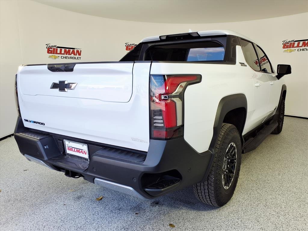 New 2026 Chevrolet Silverado EV Trail Boss image 4